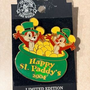 Disney Chip and Dale St. Paddy's 2004 LE Pin NOC